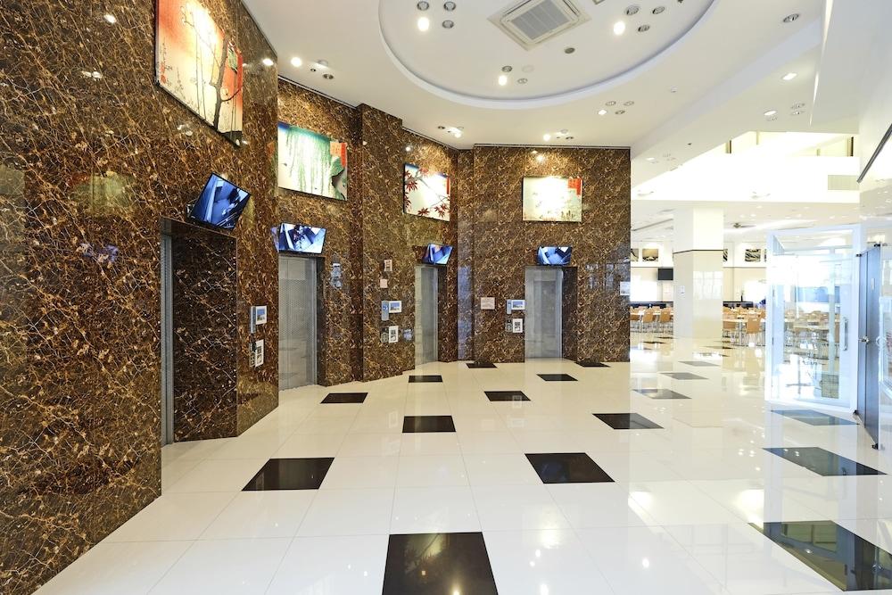 Toyoko Inn Cebu Bagian luar foto