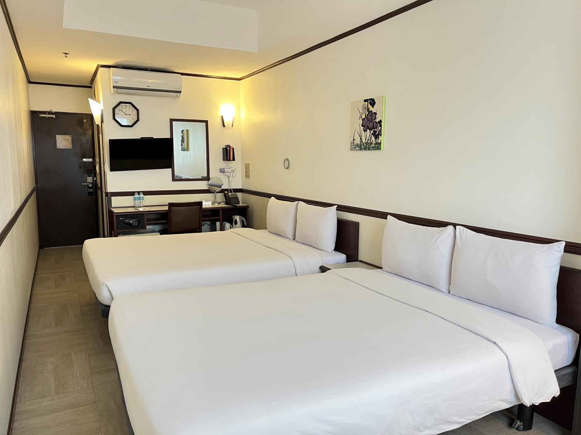 Toyoko Inn Cebu Bagian luar foto